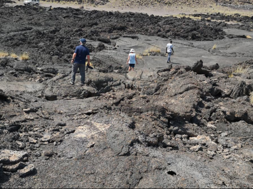 Lavafeld zwischen dem Goubet und dem Assal-See